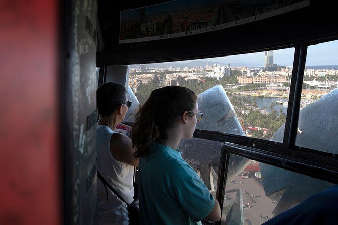 Columbus Monument Lookout: Scenic Ramblas, Sea and Montjuïc Views - Why It’s a Good Choice for Barcelona Visitors