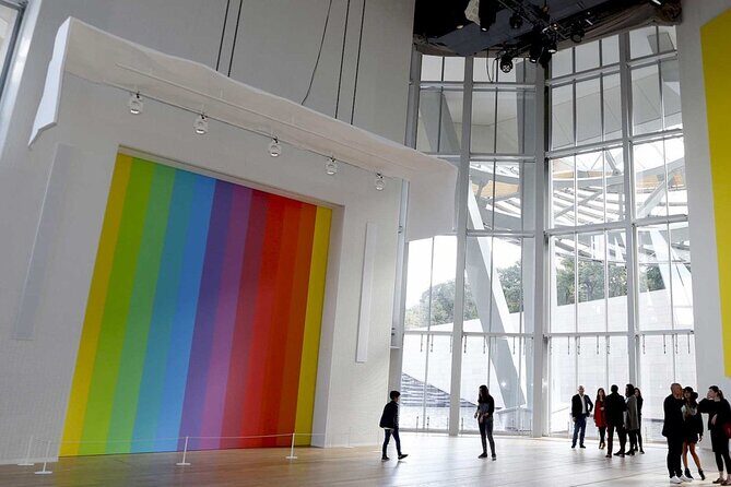 Combo: Side car Tour in Paris + Louis Vuitton Museum - The Jewel: Louis Vuitton Foundation