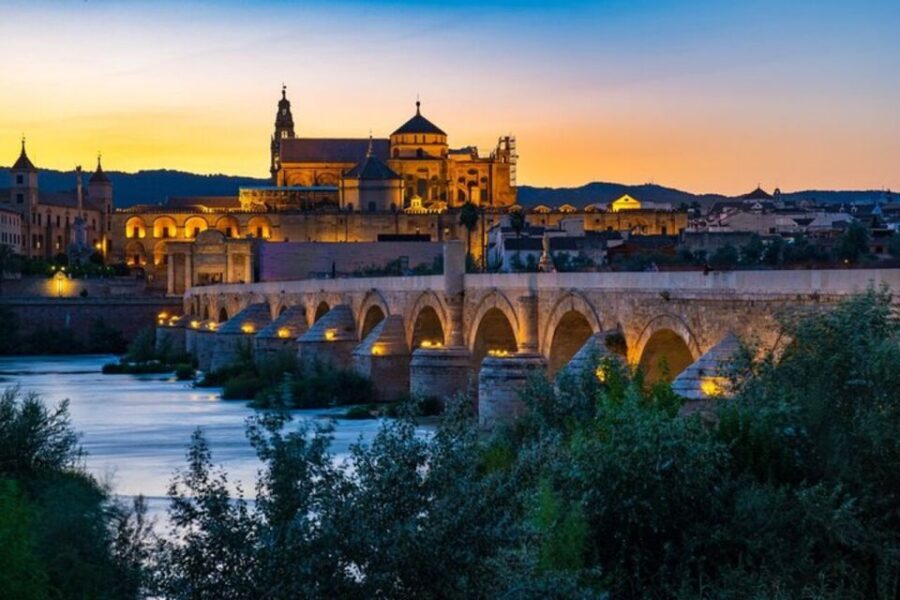 Córdoba: Private Mosque-Cathedral and City Tour - Exploring Córdoba’s Hidden Treasures