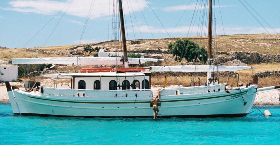 Corfu Town: Full-Day Cruise with Lunch, Drinks & Swim Stops - Why This Tour Works Well