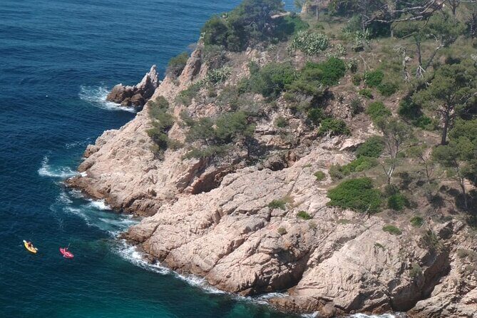 Costa Brava Kayak Experience with Snorkel from Barcelona - FAQs
