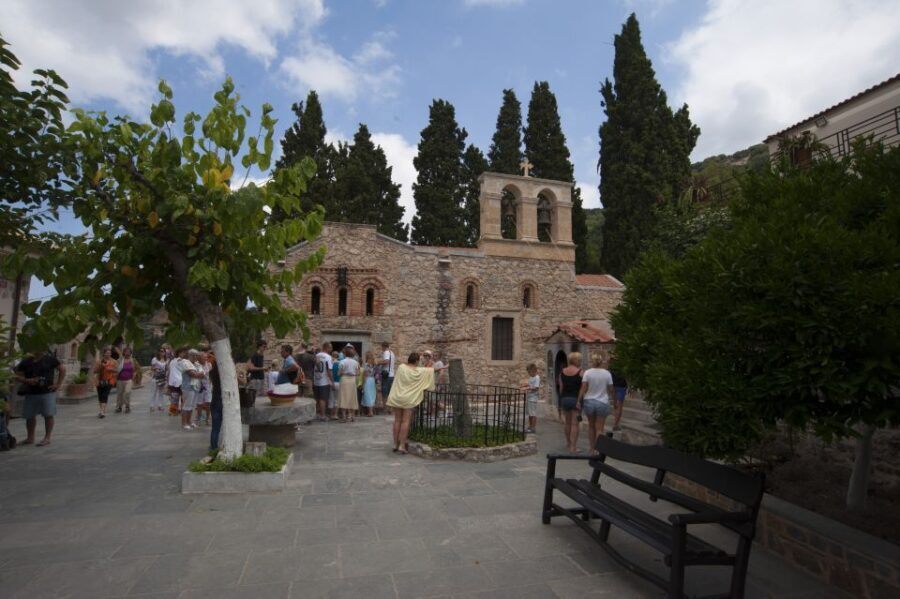 Crete: Lassithi Plateau & Kera Monastery Tour with Ceramics
