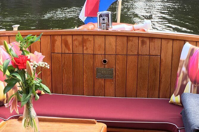 Cruise like a local Amsterdam Small group 12 pax - The Sum Up