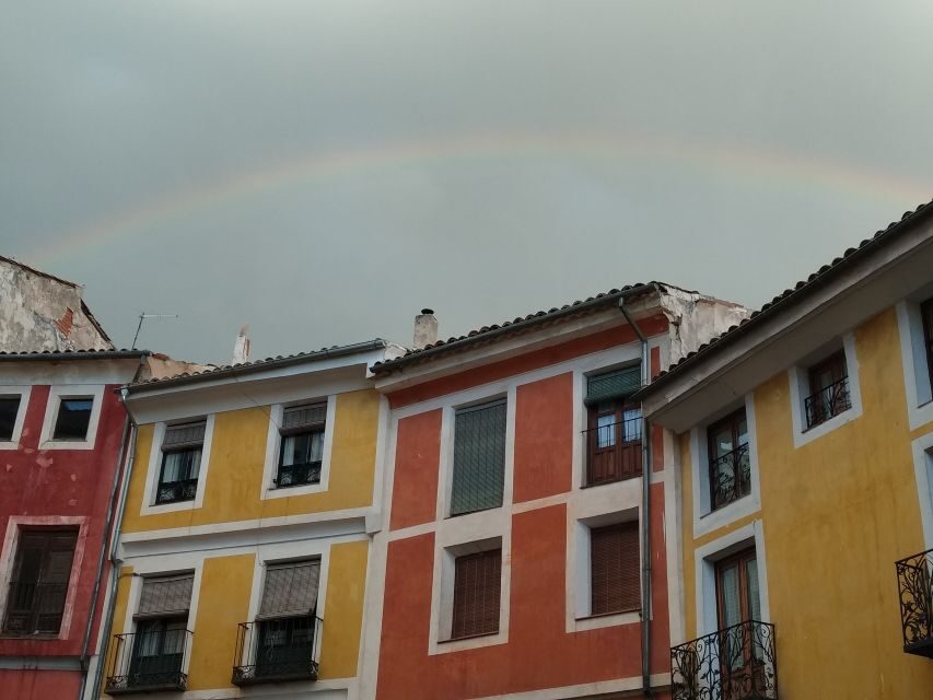 Cuenca: Nighttime Highlights Walking Tour in Spanish - Detailed Review of the Cuenca Nighttime Highlights Walking Tour