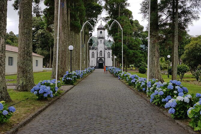 Day tour to the amazing Sete Cidades - A Closer Look at the Sete Cidades Day Tour