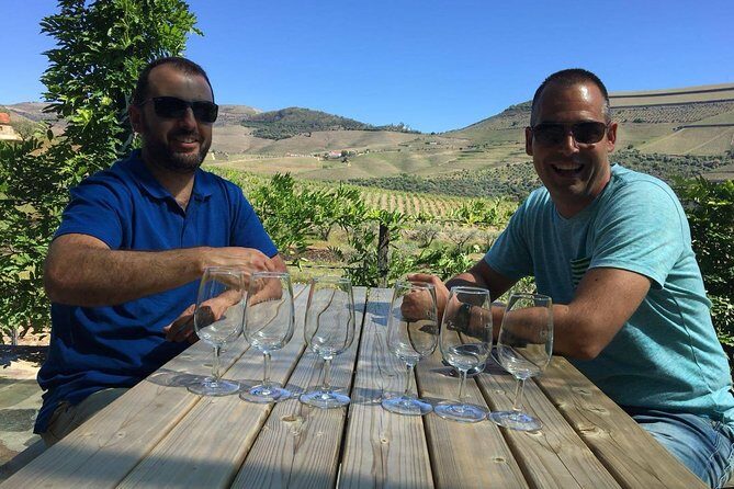 Day Trip Through the Enchanting Douro Valley #DuckSideOfPorto - The Sum Up