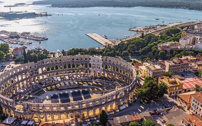 Day trip to Pore and Pula with lunch from Rovinj