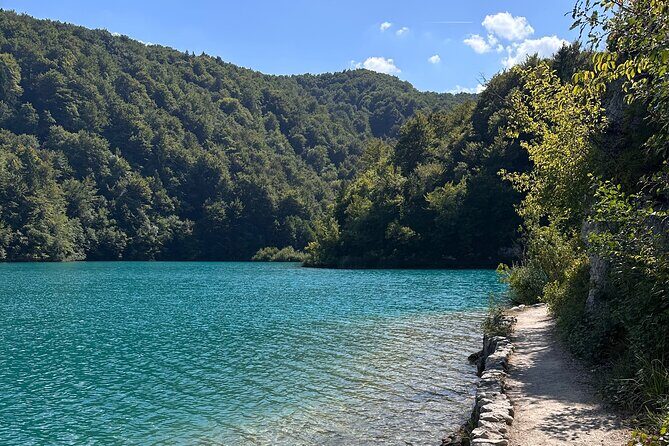 Day trip to the Plitvice Lakes incl. admission and lunch - Why This Tour Stands Out