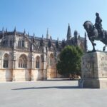 DayTrip Porto to Lisboa (optional visit to Aveiro_Coimbra_Fátima) Since 400eur - FAQs