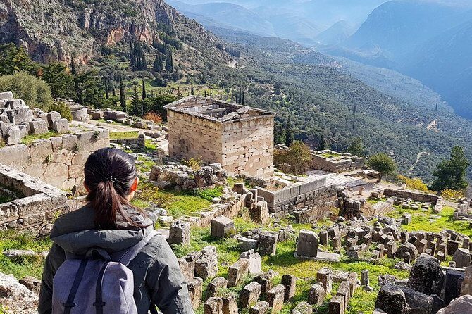 Delphi Day Trip from Athens with Spanish-Speaking Guide - Who Should Consider This Tour?