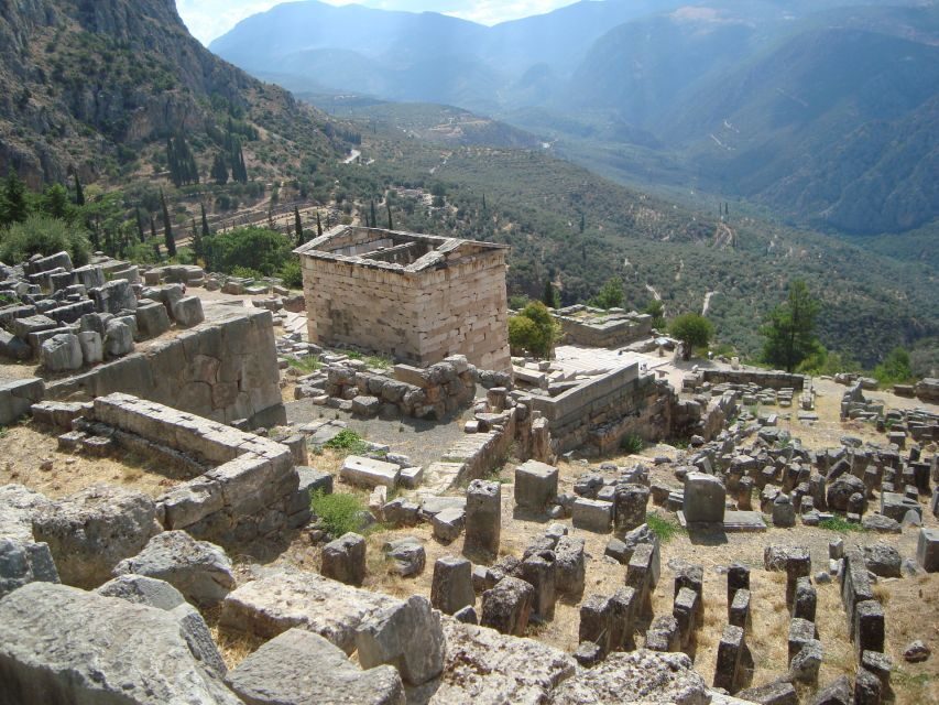 Delphi, Thermopylae full day private tour from Athens - Convenient Pickups and Private Transport