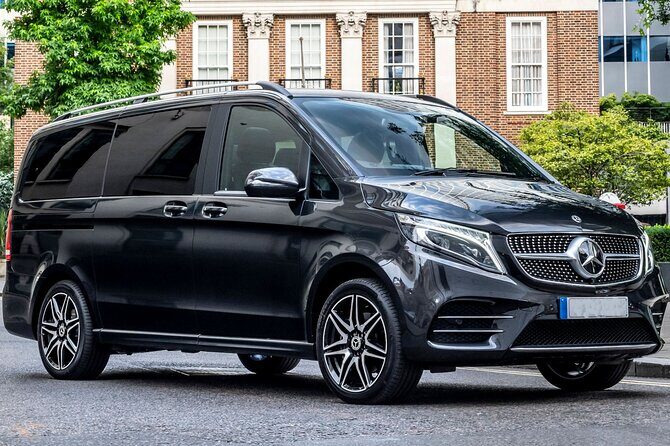 Departure by Car or Van from Paris City to Paris Train Stations - In-Depth Review of the Transfer Experience