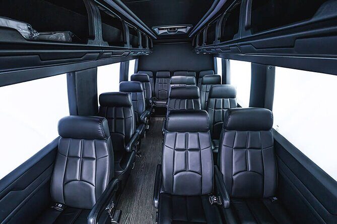 Departure Private Transfer Madrid to MAD Airport in a Minibus - An In-Depth Look at the Madrid Airport Transfer Experience
