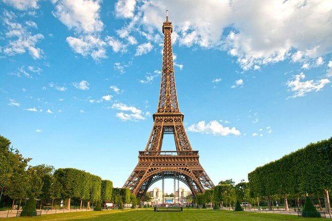 Departure Transfer: Paris City to Paris Airport CDG by Luxury Van - FAQ