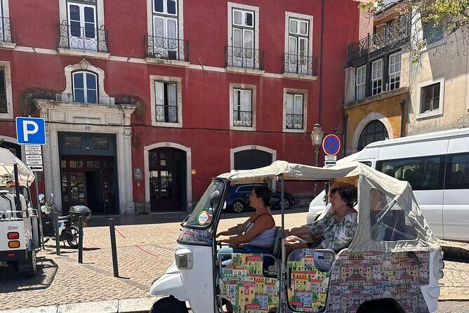 Discover Ancient Lisbon of Tuk Tuk with a local guide - Practical Tips for Your Tuk Tuk Adventure