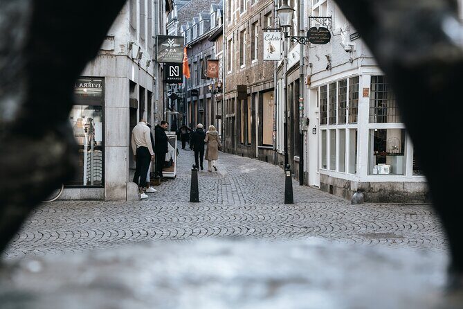 Discover Maastricht with a Smile! Culture, History and People - A Complete Look at the Maastricht Tour Experience