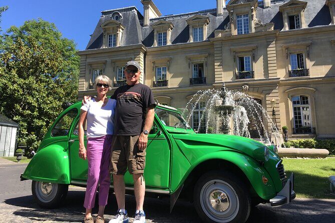 Discover Paris in a Classic French Car (2cv) - Key Points
