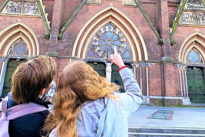 Discover the best spots in Dordrecht with Outside Escape - What to Expect from the Riddles and Puzzles