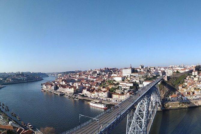 Discovering Porto in an eco-friendly vehicle - The Scenic Miradouro Serra Do Pilar
