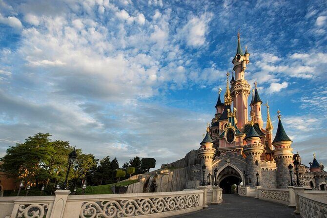 Disneyland Paris One Way or Round Trip Private Transfer from City or Airport - The Sum Up