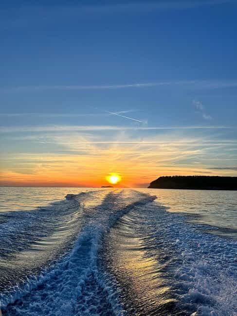 Dubrovnik: 1 Hour Sunset Cruise Around Old City Dubrovnik - Authentic Perspectives from Other Travelers