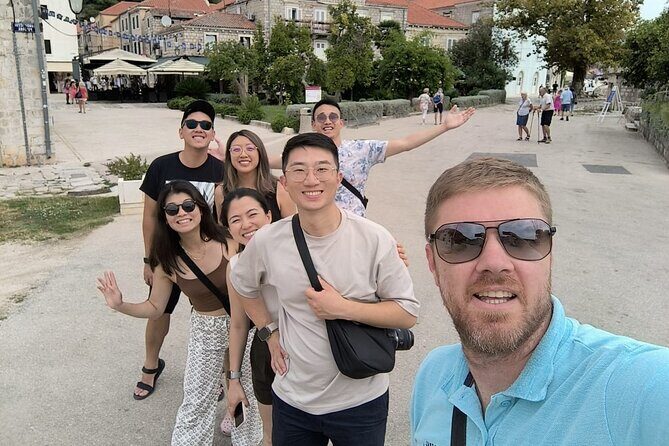 Dubrovnik Airport to Split Private transfer 1-8 pax (Door to Door any location) - FAQ about the Dubrovnik to Split Private Transfer