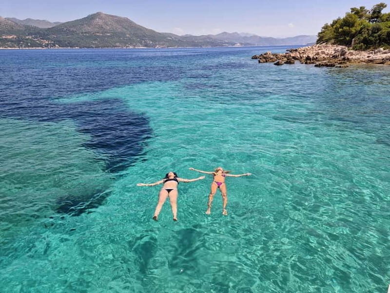 Dubrovnik: Blue Cave Tour by Speedboat with Small Group - Meeting Up and Starting the Day