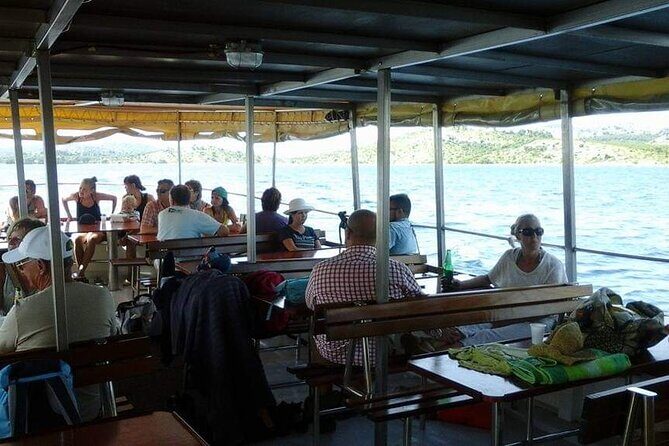 Dubrovnik Islands Boat Tour with Lunch and Unlimited Drinks