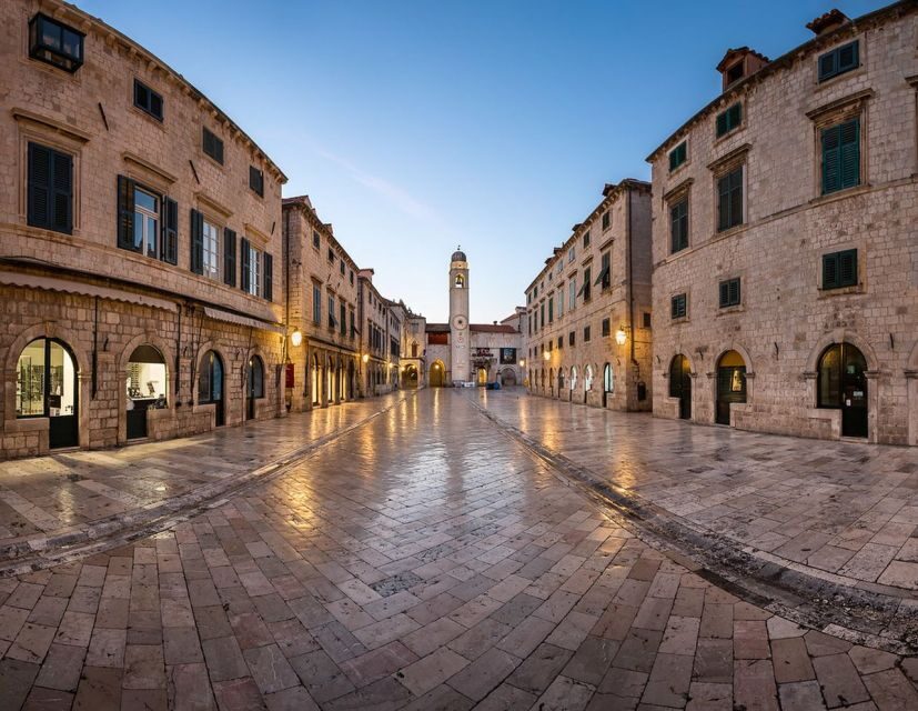 Dubrovnik: Old Town Evening Walking Tour - Detailed Breakdown of the Tour