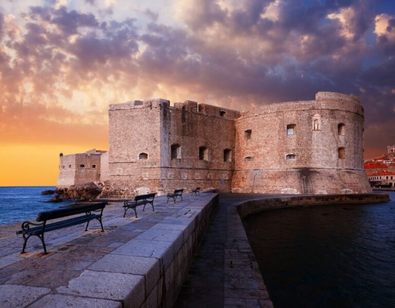 Dubrovnik: Old Town Highlights Guided Evening Walking Tour - Authentic Experiences and Traveler Feedback