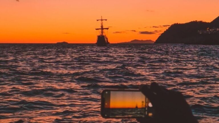 Dubrovnik: Private Boat Cruise at Sunset with Champagne - An In-Depth Look at the Dubrovnik Sunset Boat Tour