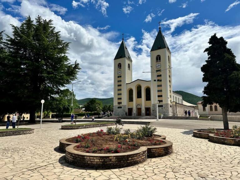 Dubrovnik: Private Tour to Meugorje and Kravice Waterfalls - Pricing & Value