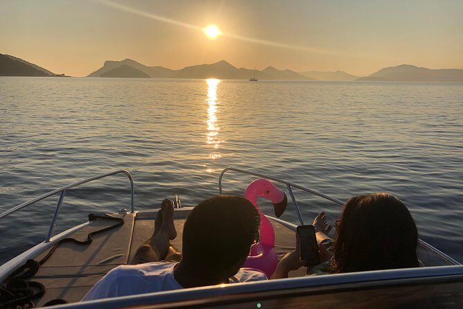 Dubrovnik Sunset Private Speed Boat Tour - Drinks and Amenities