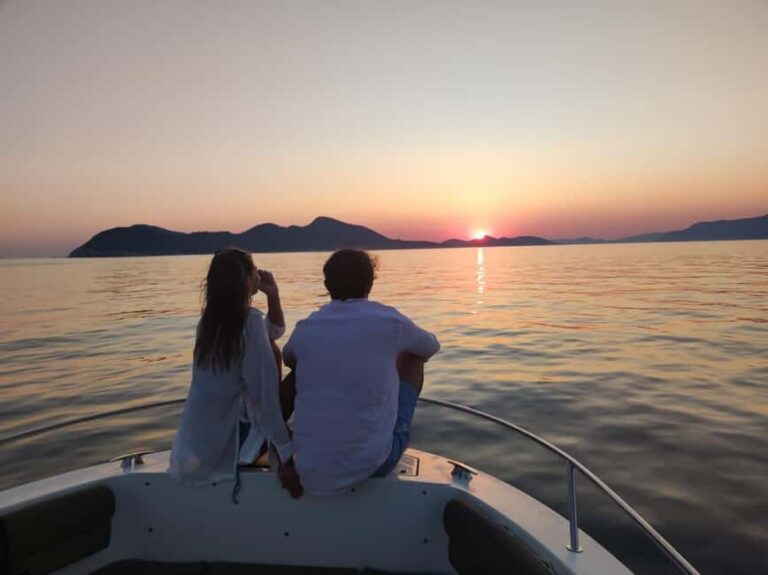 Dubrovnik: Sunset tour by speedboat - Setting Off from Dubrovnik’s Port
