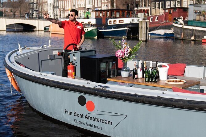 Dutch Pancake City Centre Canal Cruise - A Closer Look at the Experience