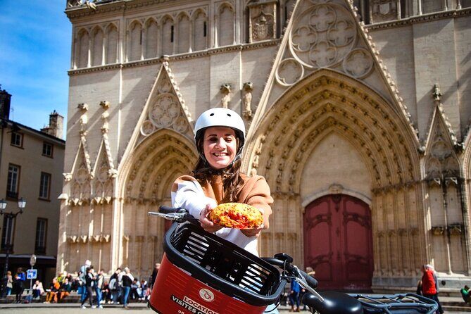 E-bike Tour by ComhiC - The Highlights - 3h - FAQ