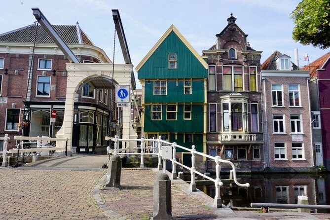 e-Scavenger hunt Alkmaar: Explore the city at your own pace - Summary: Who Should Consider This?