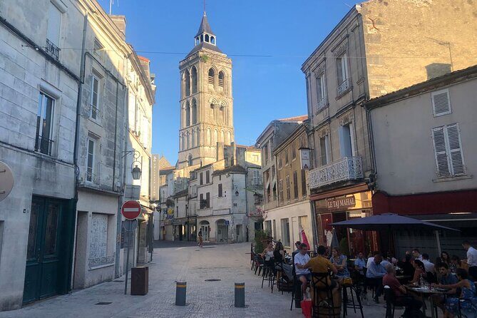 e-Scavenger hunt Cognac: Explore the city at your own pace - Analyzing the Practical Aspects