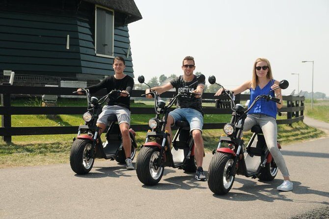 E-scooter rental Volendam - Countryside of Amsterdam - An In-Depth Look at the Dutch Countryside Experience