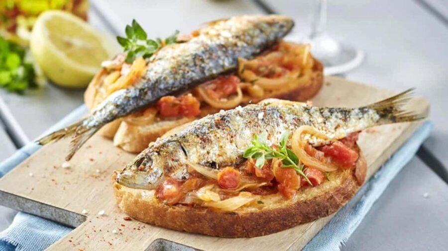 Eat Like a Local: Hidden Gràcia Catalan Tapas Tour Barcelona - The Vermut Ritual and Its Significance