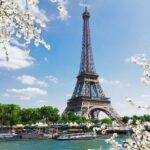 Eiffel Tower with reserved access to the 2nd floor - The Experience on the Second Floor