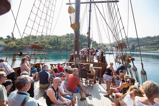 Elaphite Island Hopping with Karaka (optional lunch on island) - FAQ about the Elaphite Islands Tour
