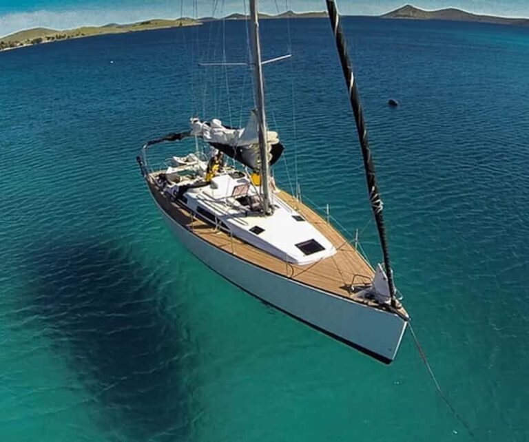 Elegant Yacht Sailing-Half-Day of Pure Bliss - Who Would Enjoy This Tour?