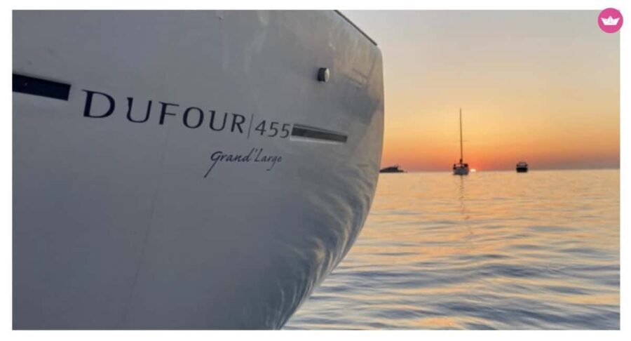 Embark on an unforgettable boat adventure around Baiona Bay! - The Scenic Highlights and Unique Stops