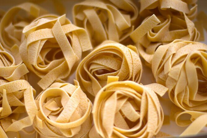 Enjoy Spritz and Pasta Making in Piazza Navona - Authenticity and Learning