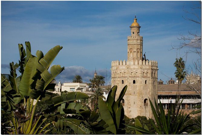 Essential Seville Tour - Starting Point and First Impressions