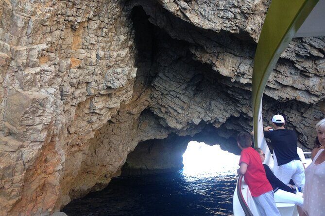 Estartit (1h 30m STOP) & Medes Islands - Super Underwater Vision - Who Should Consider This Tour?