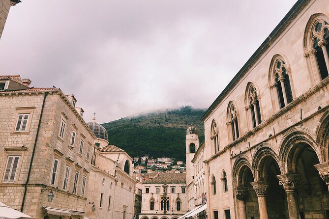 Exclusive 4-Hour Tour of Dubrovniks Old Town & City Views - The City Walls: A Breathtaking Perspective