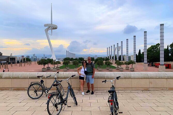 Exclusive Barcelona Bicycle Food tour: 6 neighbourhoods + food - Exploring the Heart of Barcelona — An Authentic Cycling Journey