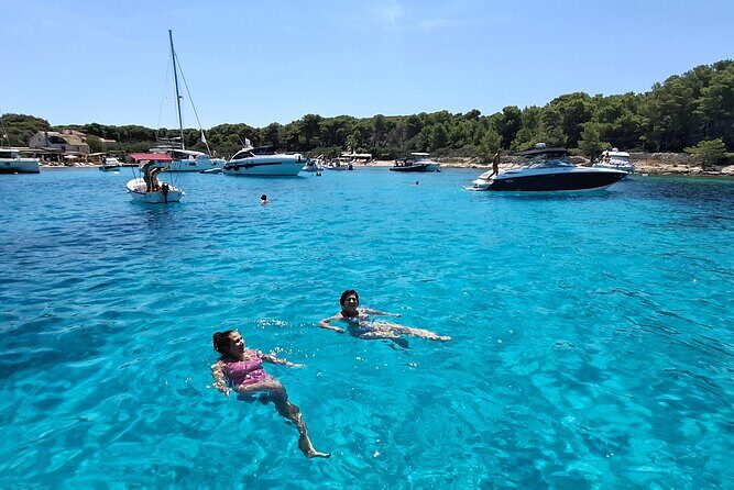 Exclusive Hvar Boat Tour Pakleni Island Red Rocks and Sunset tour - What Makes This Tour Stand Out?